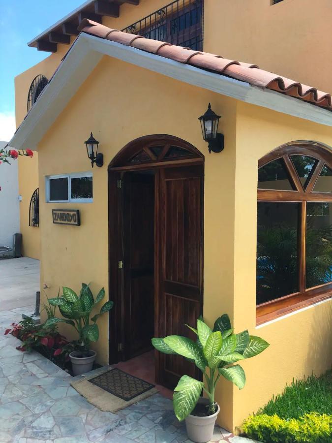 Zandoyo Bed & Breakfast Puerto Escondido  Exterior photo